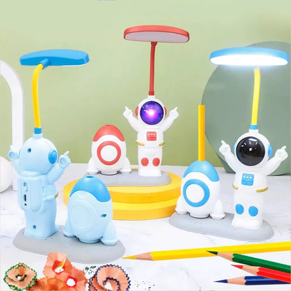 Multipurpose Astronaut Desk Lamp-3